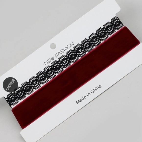 VELVET AND LACE TWO PIECE SET CHOKER NECKLACE - Picture 1 of 1
